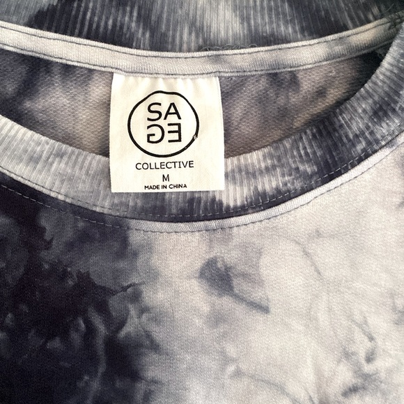 Brand New Sage Collective Stretch Top - Picture 2 of 6